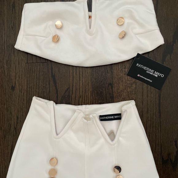 Cute 2 piece set for date night or going out! NEVER WORN BRAND NEW - Picture 2 of 3